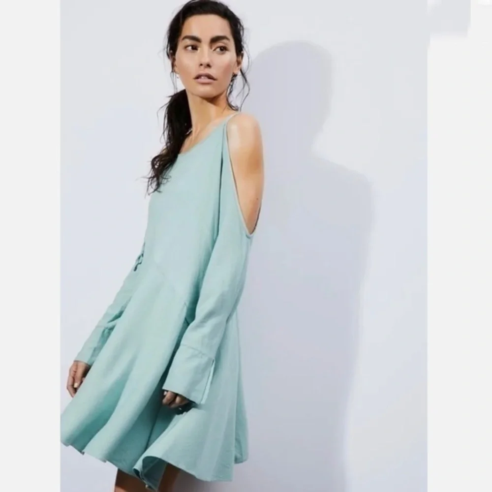 Free People Mint Rayon Clear Skies Cold Shoulder Tunic